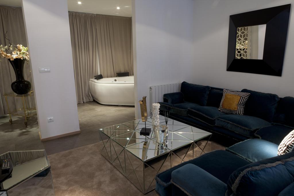Madrid Central Gran Via Suites Eksteriør bilde